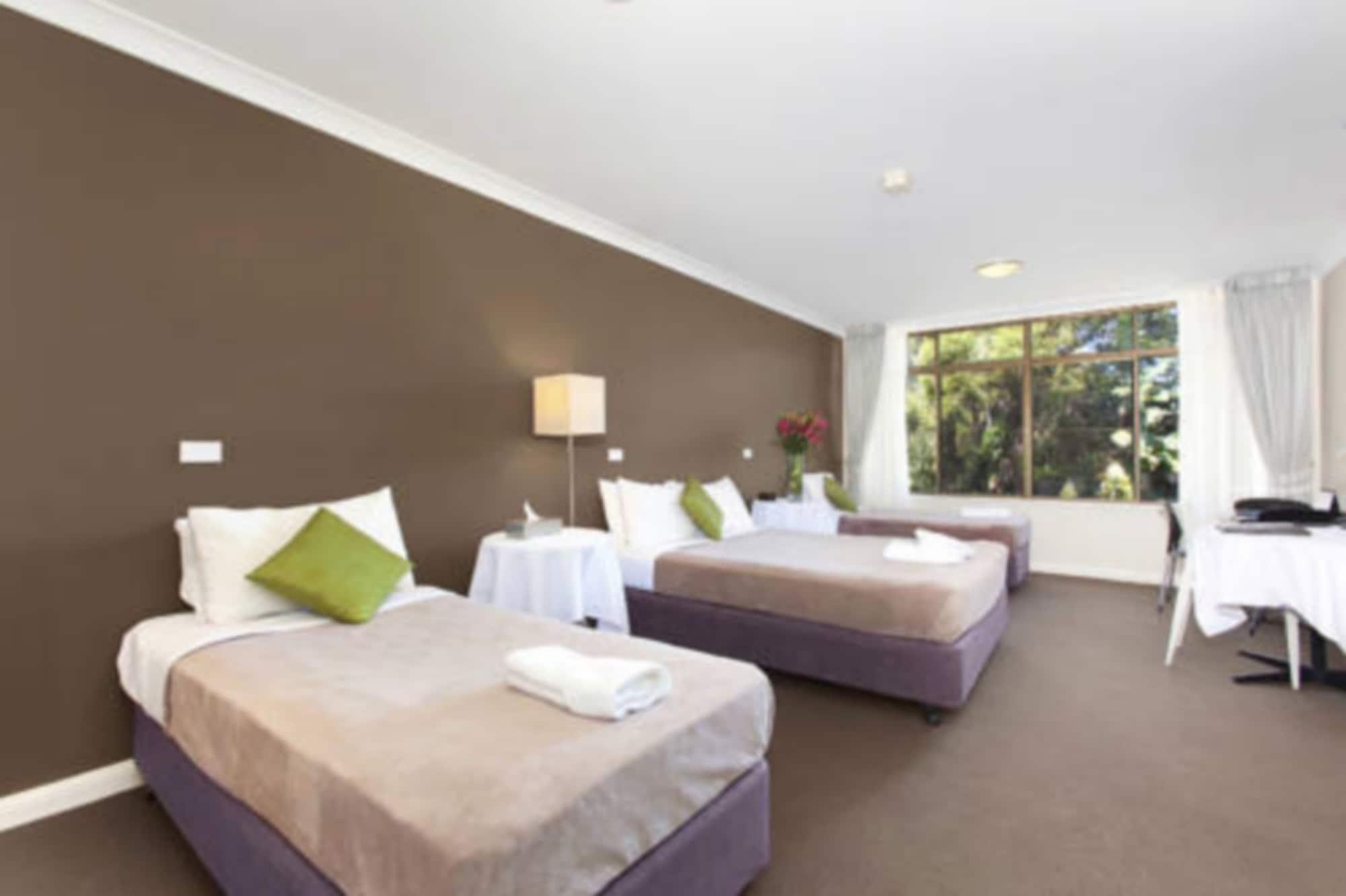 Checkers Resort Terrey Hills Екстер'єр фото
