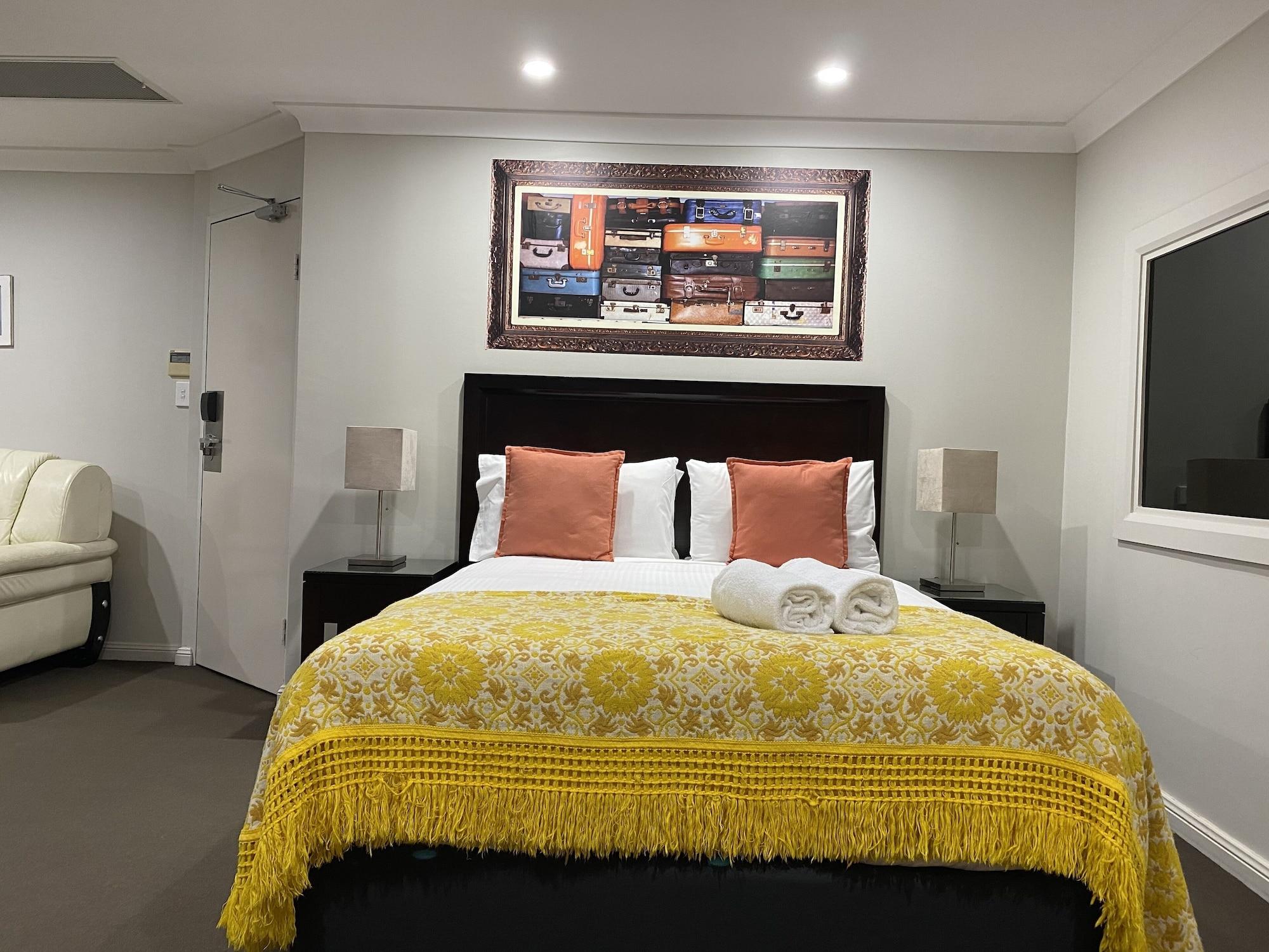 Checkers Resort Terrey Hills Екстер'єр фото