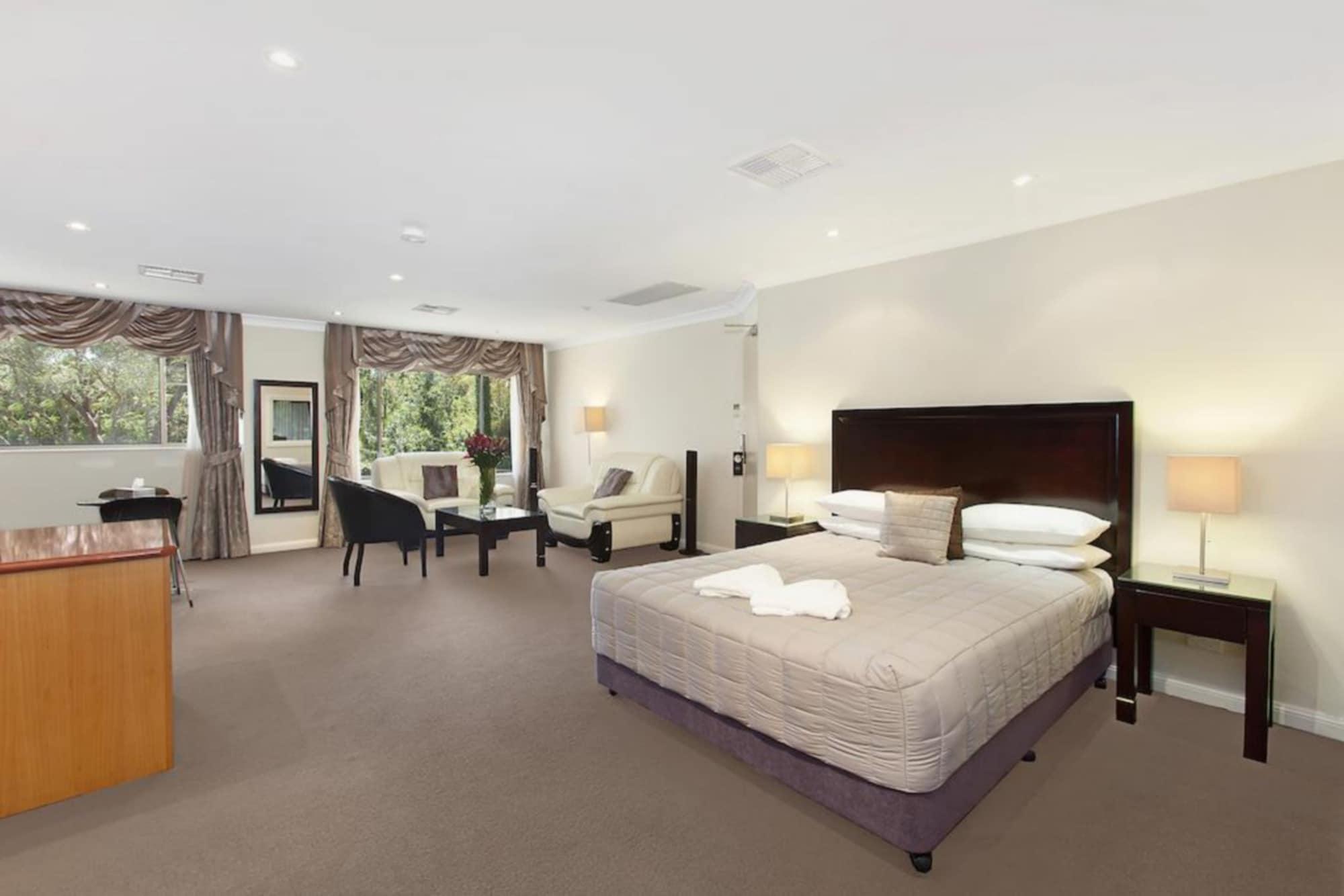 Checkers Resort Terrey Hills Екстер'єр фото