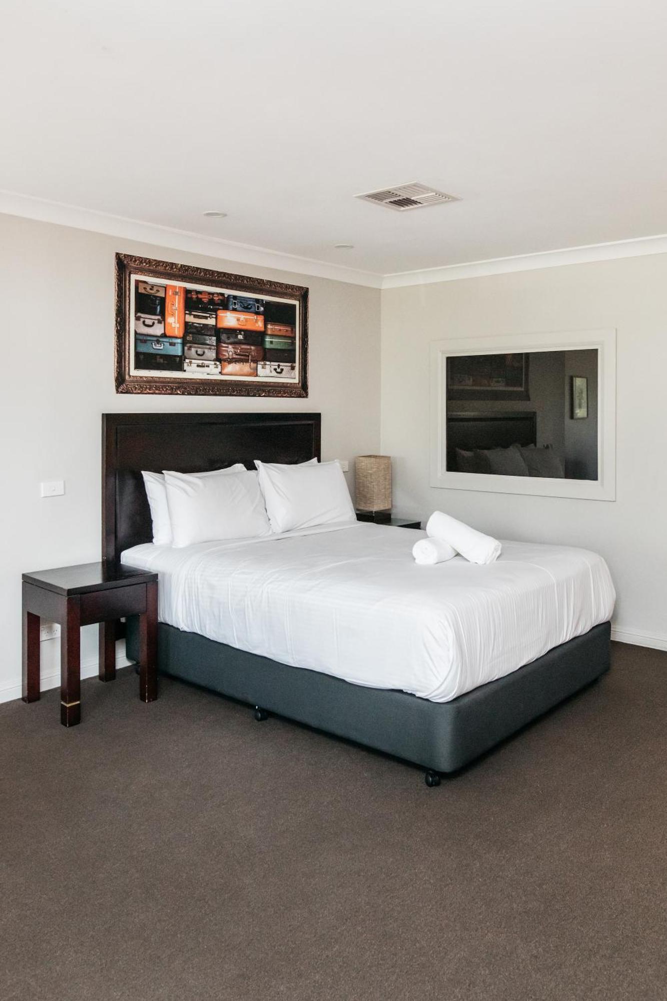 Checkers Resort Terrey Hills Екстер'єр фото